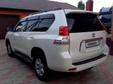 Toyota Land Cruiser Prado 2010 года за 13 900 000 тг. в Актобе – фото 5