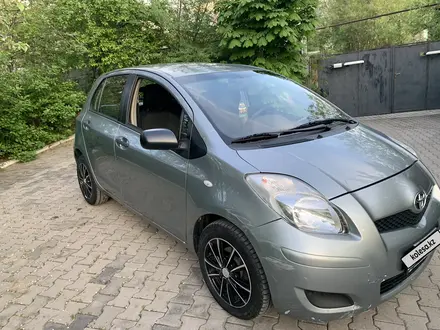 Toyota Yaris 2009 года за 3 100 000 тг. в Алматы – фото 4