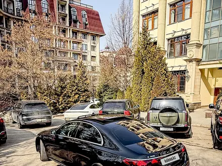Mercedes-Benz E 300 2024 года за 35 000 000 тг. в Алматы – фото 9