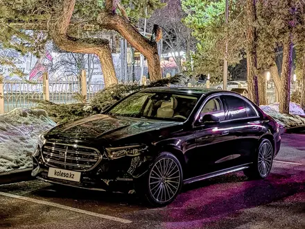 Mercedes-Benz E 300 2024 года за 35 000 000 тг. в Алматы – фото 6