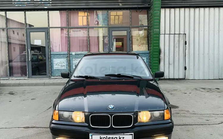 BMW 320 1993 года за 3 000 000 тг. в Алматы