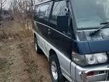 Mitsubishi Delica 1997 годаfor2 500 000 тг. в Алматы – фото 2