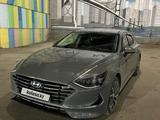 Hyundai Sonata 2022 годаүшін14 300 000 тг. в Семей – фото 2