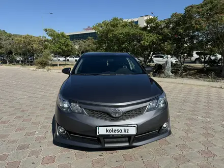 Toyota Camry 2014 года за 8 300 000 тг. в Актау – фото 2