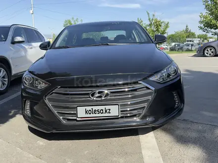 Hyundai Elantra 2016 года за 4 800 000 тг. в Шымкент – фото 4