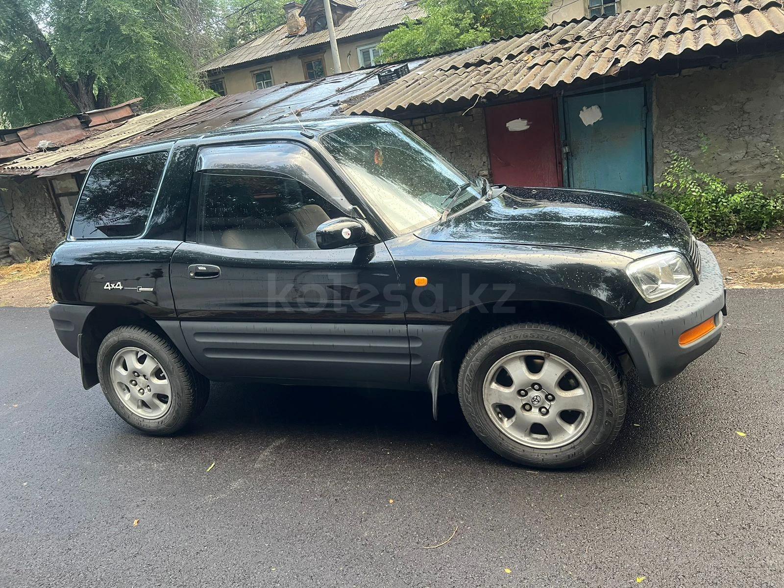 Toyota RAV4 1995 г.