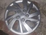 Диски с шинами и колпаками комплект всесезонка. за 110 000 тг. в Костанай – фото 4