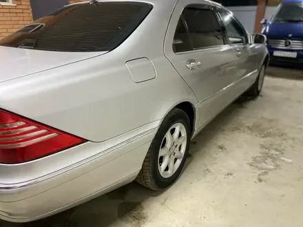 Mercedes-Benz S 350 2003 года за 4 000 000 тг. в Атырау – фото 7