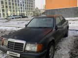 Mercedes-Benz E 230 1993 года за 1 000 000 тг. в Астана