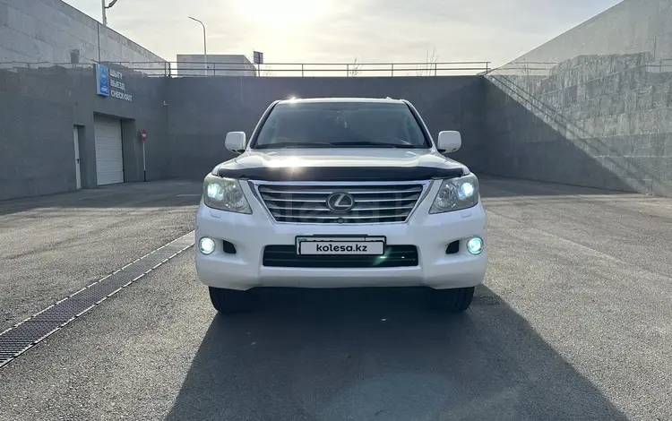 Lexus LX 570 2011 года за 25 000 000 тг. в Шымкент