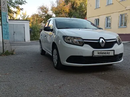 Renault Logan 2017 года за 4 400 000 тг. в Караганда – фото 2