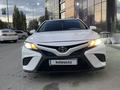 Toyota Camry 2020 годаүшін12 800 000 тг. в Семей – фото 2