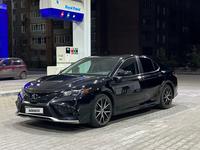 Toyota Camry 2022 года за 13 500 000 тг. в Усть-Каменогорск
