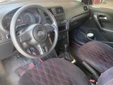 Volkswagen Polo 2015 года за 4 900 000 тг. в Шымкент – фото 2