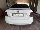 Volkswagen Polo 2015 года за 4 900 000 тг. в Шымкент – фото 5