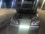 Mercedes-Benz E 230 1997 годаfor1 200 000 тг. в Талдыкорган – фото 3