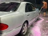 Mercedes-Benz E 230 1997 годаfor1 200 000 тг. в Талдыкорган – фото 5