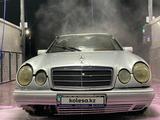 Mercedes-Benz E 230 1997 годаfor1 200 000 тг. в Талдыкорган