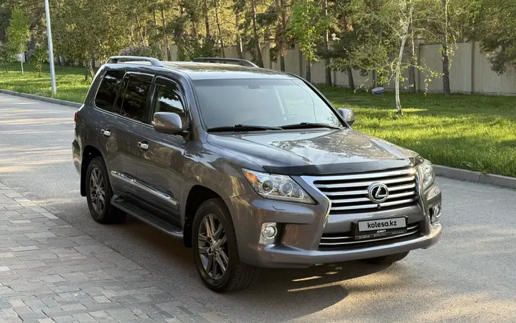 Lexus LX 570 2013 года за 24 500 000 тг. в Алматы