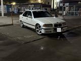 BMW 320 1991 года за 900 000 тг. в Астана