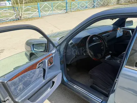 Mercedes-Benz E 320 1995 года за 3 300 000 тг. в Астана – фото 11