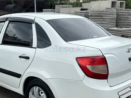 ВАЗ (Lada) Granta 2190 2014 года за 2 100 000 тг. в Караганда – фото 2