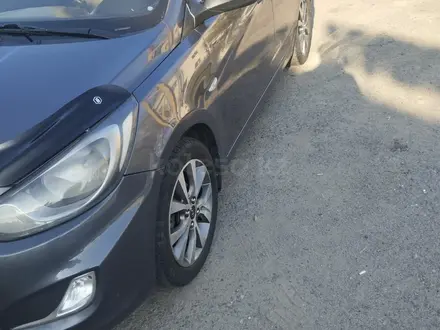 Hyundai Accent 2014 года за 4 500 000 тг. в Тараз – фото 2