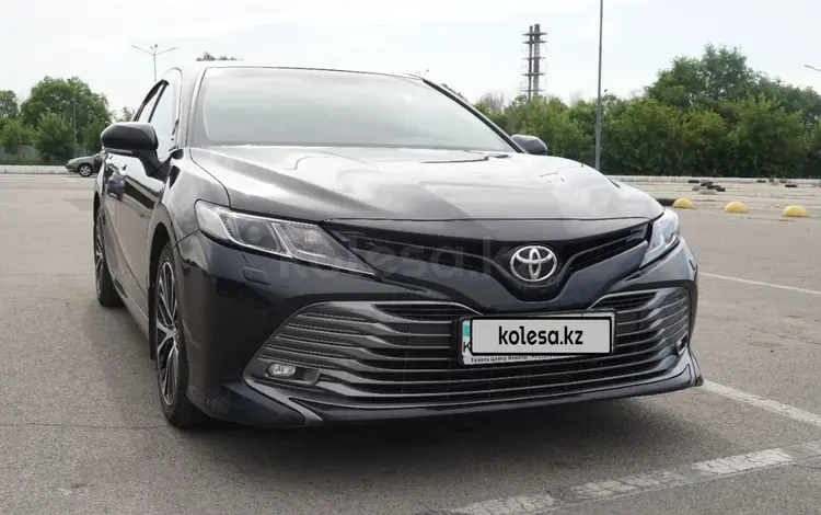 Toyota Camry 2019 года за 13 000 000 тг. в Тараз