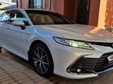 Toyota Camry 2024 года за 23 000 000 тг. в Шымкент