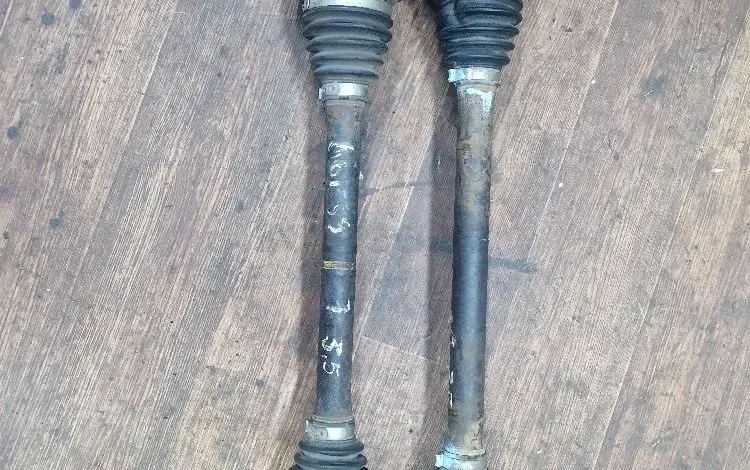 Привода передние на Lexus Gs190.3.5 за 100 тг. в Алматы