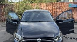 Volkswagen Polo 2018 года за 4 300 000 тг. в Алматы – фото 2