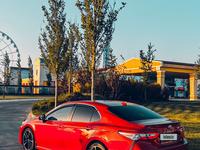 Toyota Camry 2020 года за 13 500 000 тг. в Актау