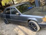 Mercedes-Benz E 230 1991 года за 950 000 тг. в Алматы