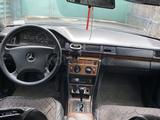 Mercedes-Benz E 230 1991 года за 950 000 тг. в Алматы – фото 5