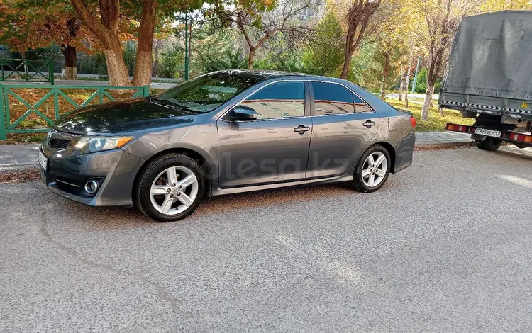 Toyota Camry 2013 годаfor8 000 000 тг. в Шымкент