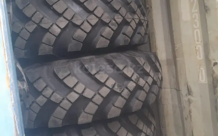 Шины с дисками за 290 000 тг. в Семей