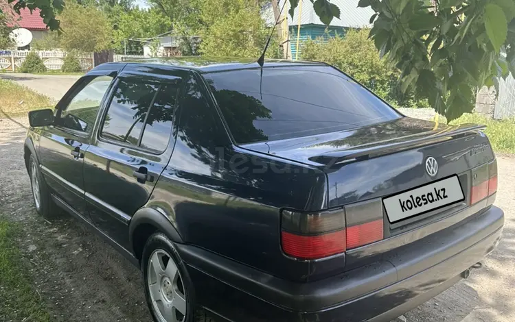 Volkswagen Vento 1994 годаүшін2 350 000 тг. в Талдыкорган