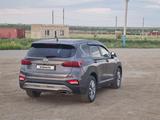 Hyundai Santa Fe 2019 года за 12 900 000 тг. в Актобе – фото 4