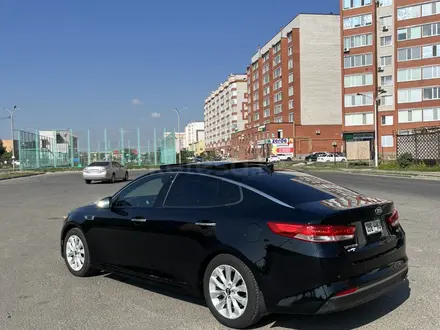 Kia Optima 2017 года за 7 500 000 тг. в Уральск – фото 2