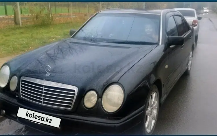 Mercedes-Benz E 200 1996 годаүшін2 000 000 тг. в Павлодар