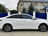 Hyundai Sonata 2011 годаүшін6 800 000 тг. в Актобе – фото 3