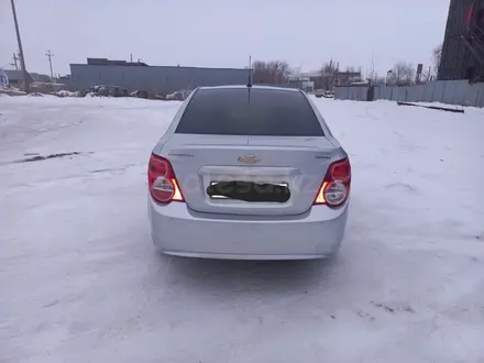 Chevrolet Aveo 2013 года за 3 400 000 тг. в Уральск – фото 4