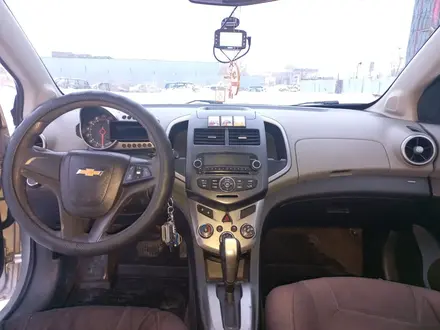 Chevrolet Aveo 2013 года за 3 400 000 тг. в Уральск – фото 10