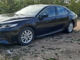 Toyota Camry 2018 годаүшін11 500 000 тг. в Астана – фото 2