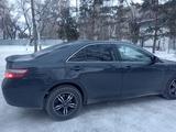 Toyota Camry 2007 годаүшін5 600 000 тг. в Петропавловск – фото 2