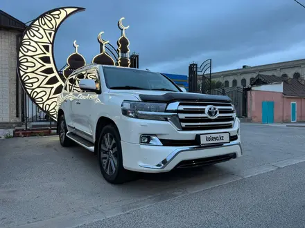 Toyota Land Cruiser 2016 года за 35 500 000 тг. в Тараз – фото 2