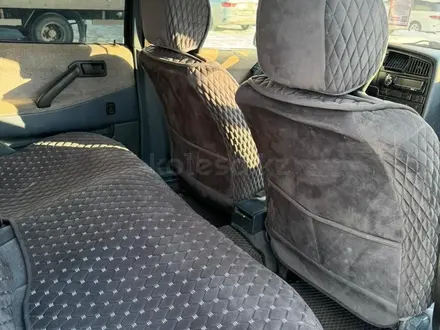 Volkswagen Passat 1992 года за 1 400 000 тг. в Караганда – фото 11
