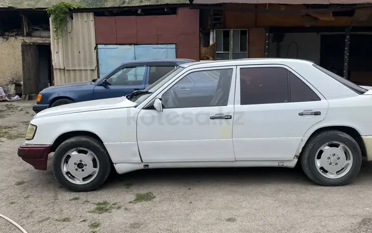 Mercedes-Benz E 300 1991 годаүшін1 000 000 тг. в Талгар