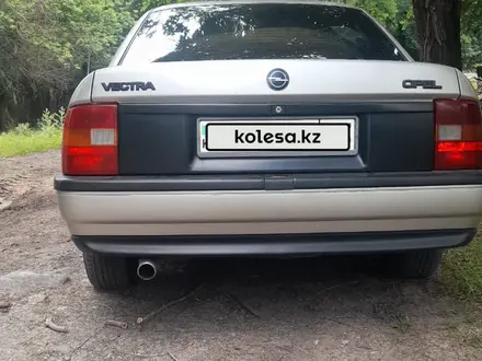 Opel Vectra 1991 года за 1 500 000 тг. в Шымкент – фото 2