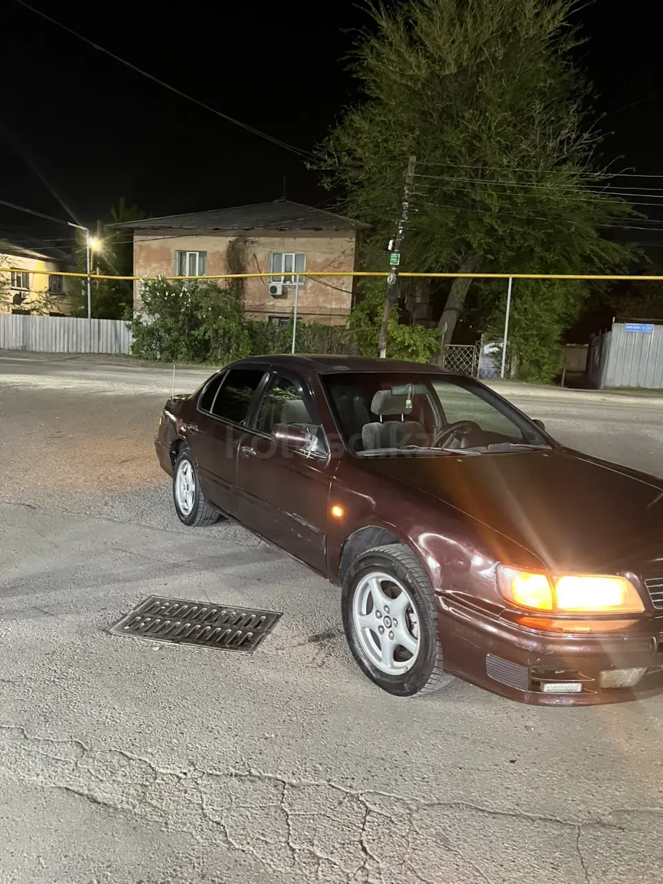 Nissan Maxima, 1996